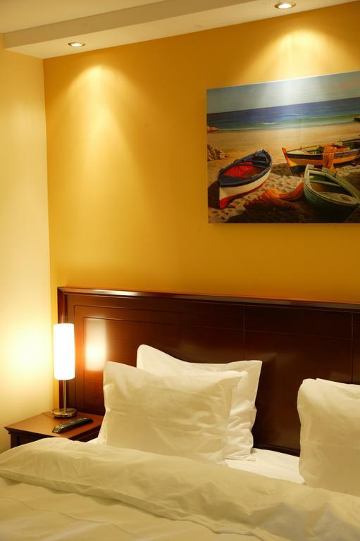 Garni Hotel Contact Beograd Eksteriør billede