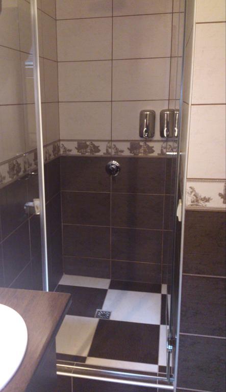 Garni Hotel Contact Beograd Eksteriør billede