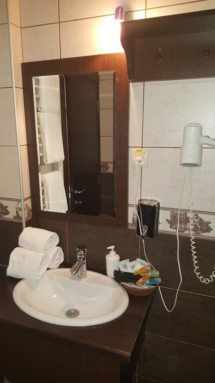 Garni Hotel Contact Beograd Eksteriør billede