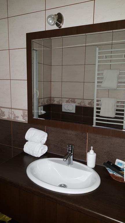 Garni Hotel Contact Beograd Eksteriør billede