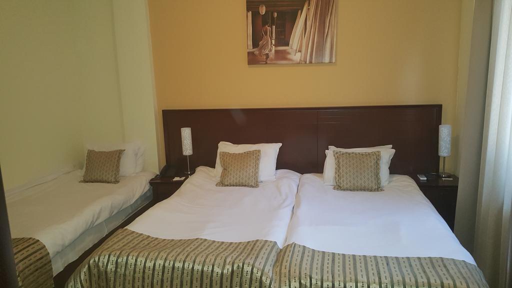Garni Hotel Contact Beograd Eksteriør billede