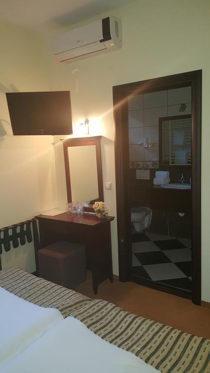 Garni Hotel Contact Beograd Eksteriør billede
