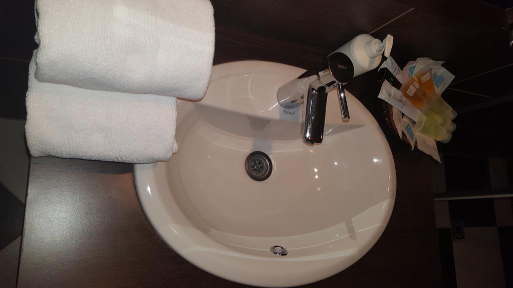 Garni Hotel Contact Beograd Eksteriør billede