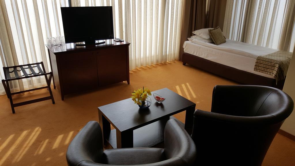 Garni Hotel Contact Beograd Eksteriør billede