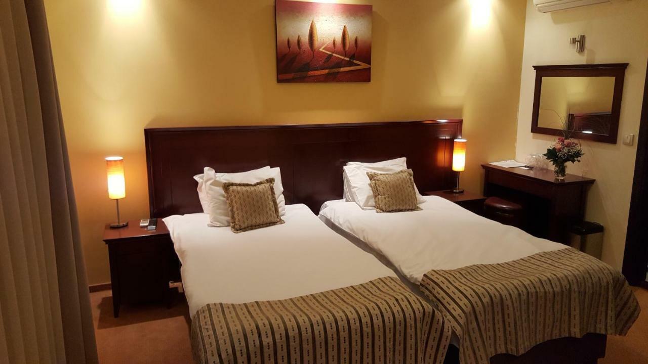 Garni Hotel Contact Beograd Eksteriør billede
